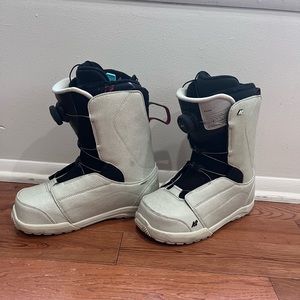 K2 Haven Snowboard Boots
